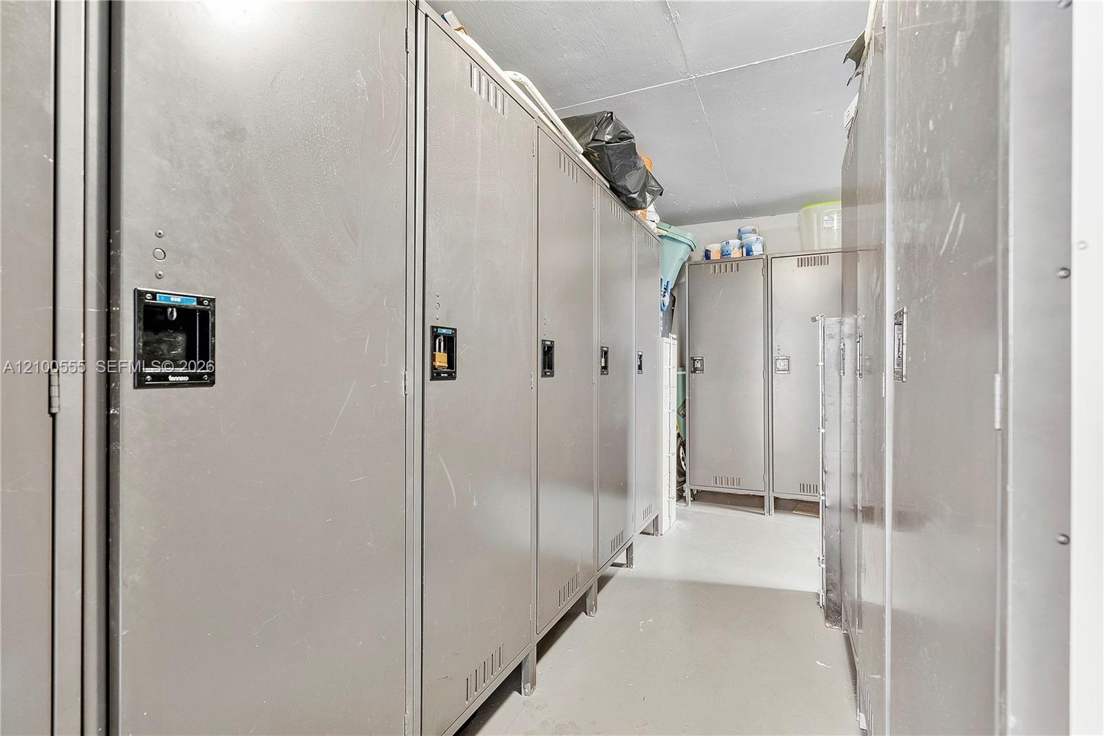 503-504 3 / 4 1550 sq. ft. $ 2026-10-05 0 Photo