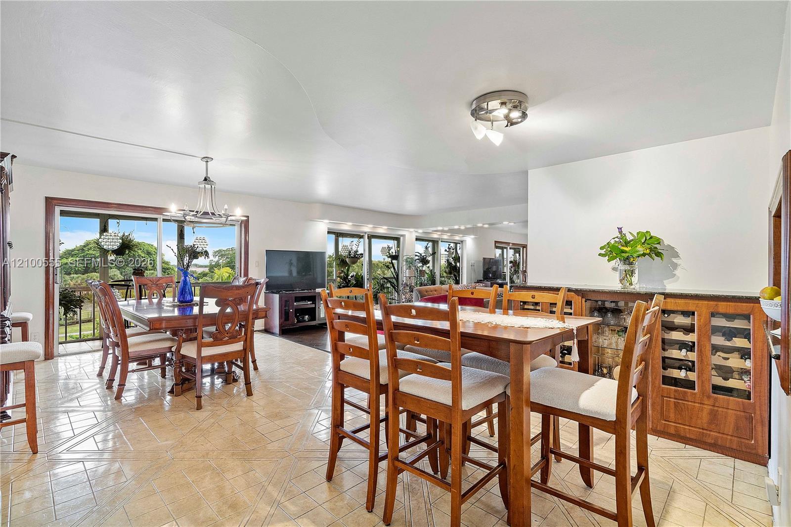 503-504 3 / 4 1550 sq. ft. $ 2026-10-05 0 Photo
