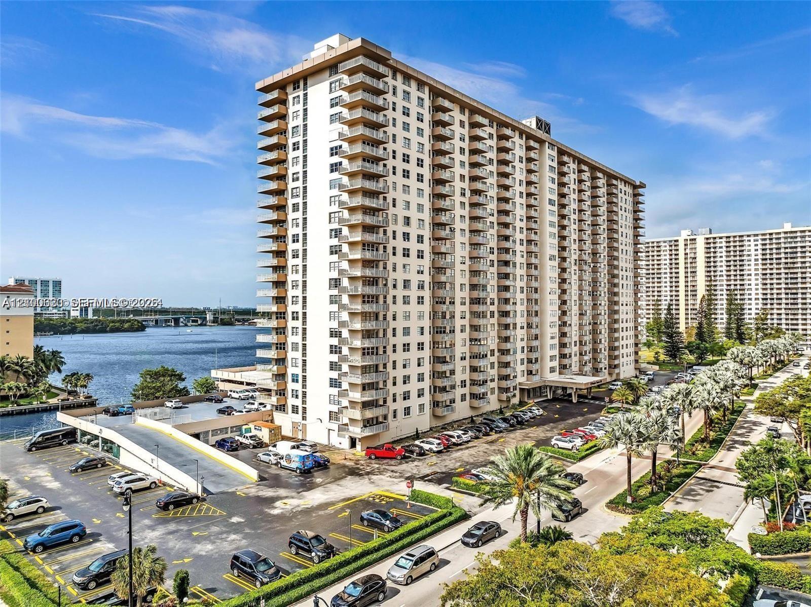 502 2 / 2 1275 sq. ft. $ 2026-10-12 0 Photo