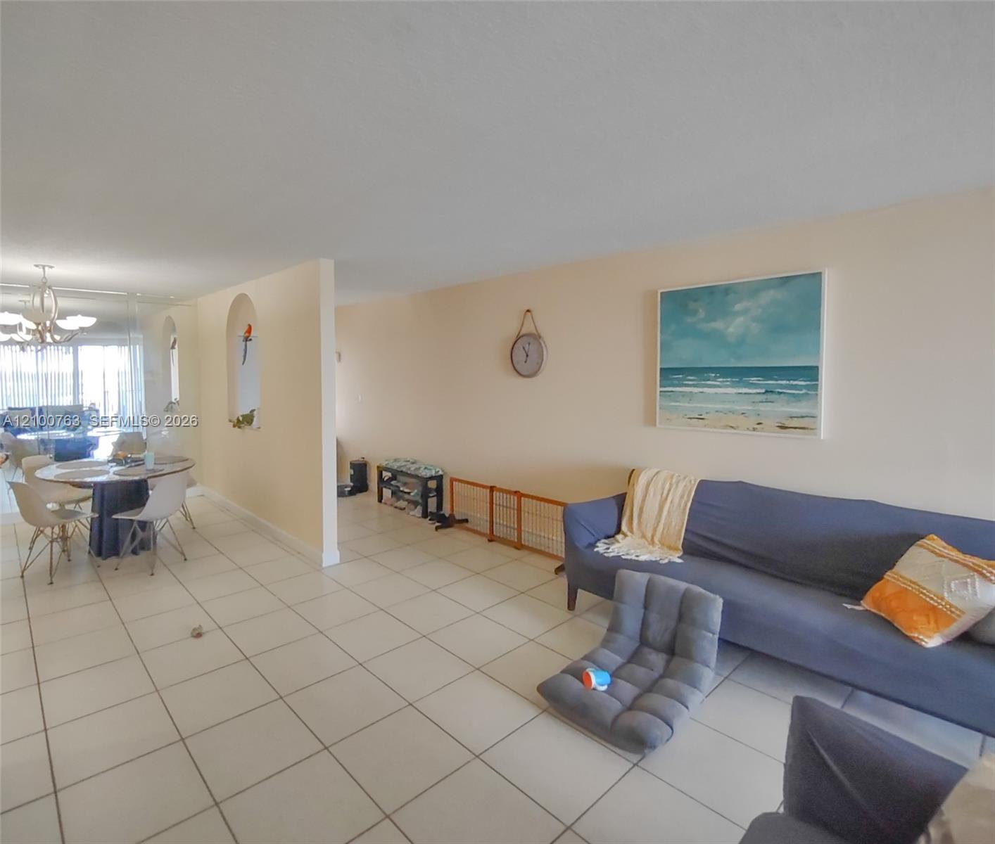 729-4 3 / 2 1633 sq. ft. $ 2026-10-05 0 foto