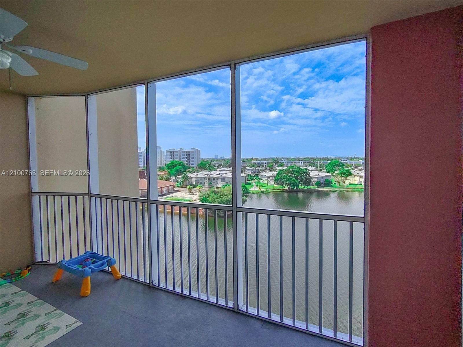 729-4 3 / 2 1633 sq. ft. $ 2026-10-05 0 foto