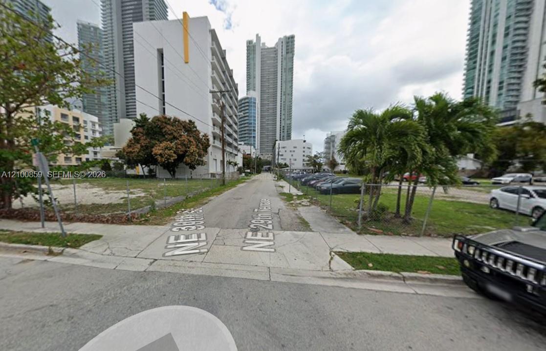   /   sq. ft. $ 2026-10-05 0 foto
