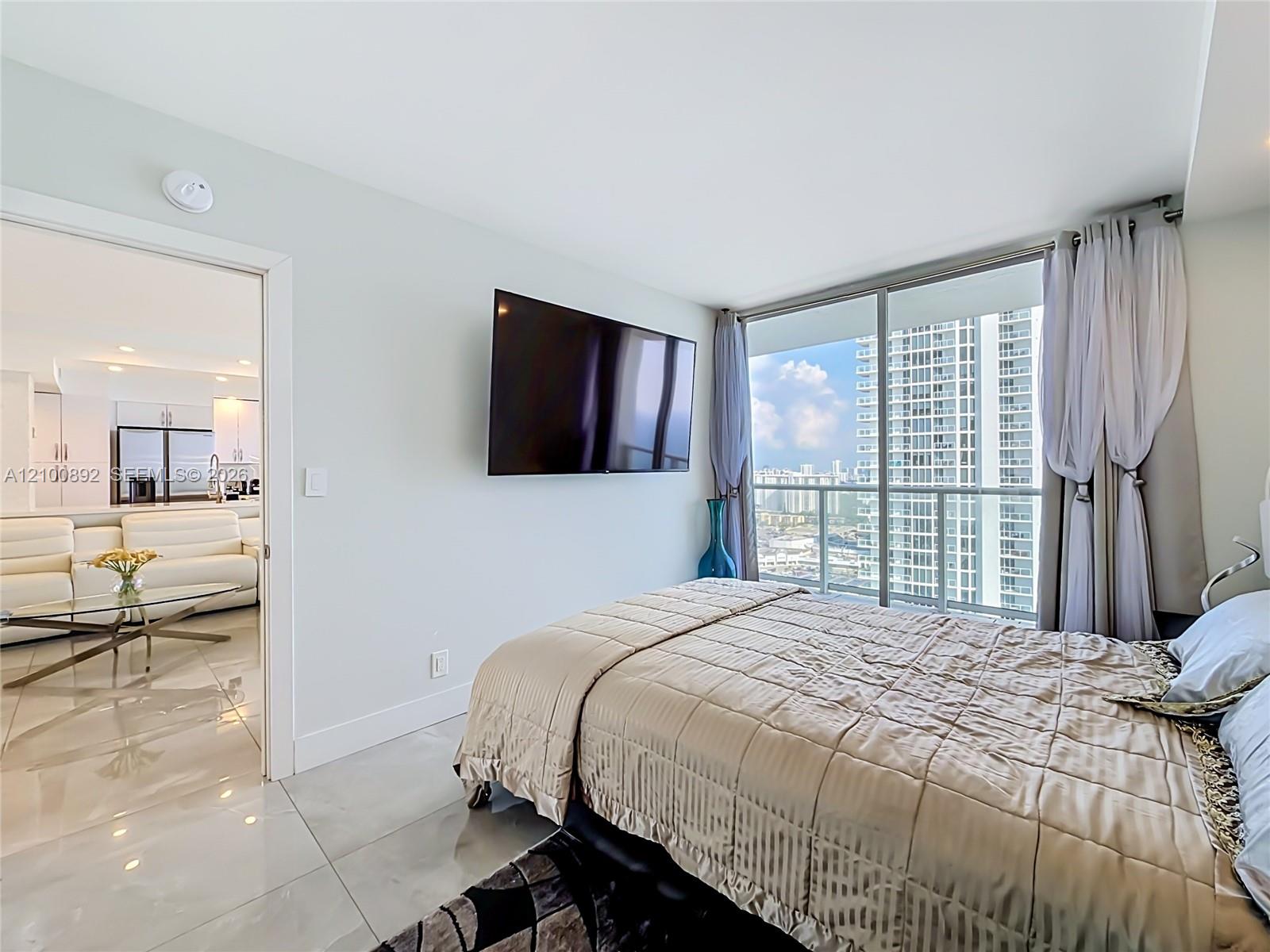 Photo 18 of Collins Ave