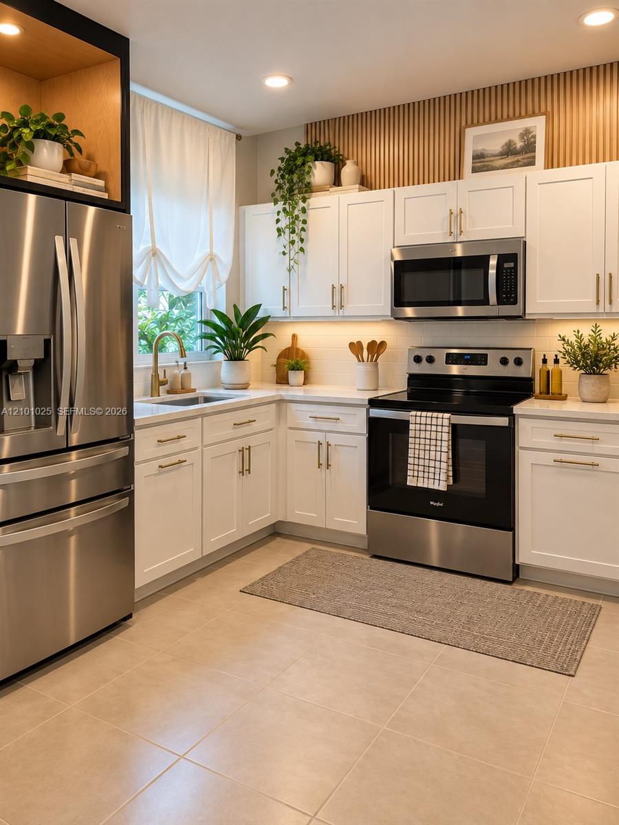 Ver detalles 257 3 / 3 1433 sq. ft. $ 2026-10-06 0 foto