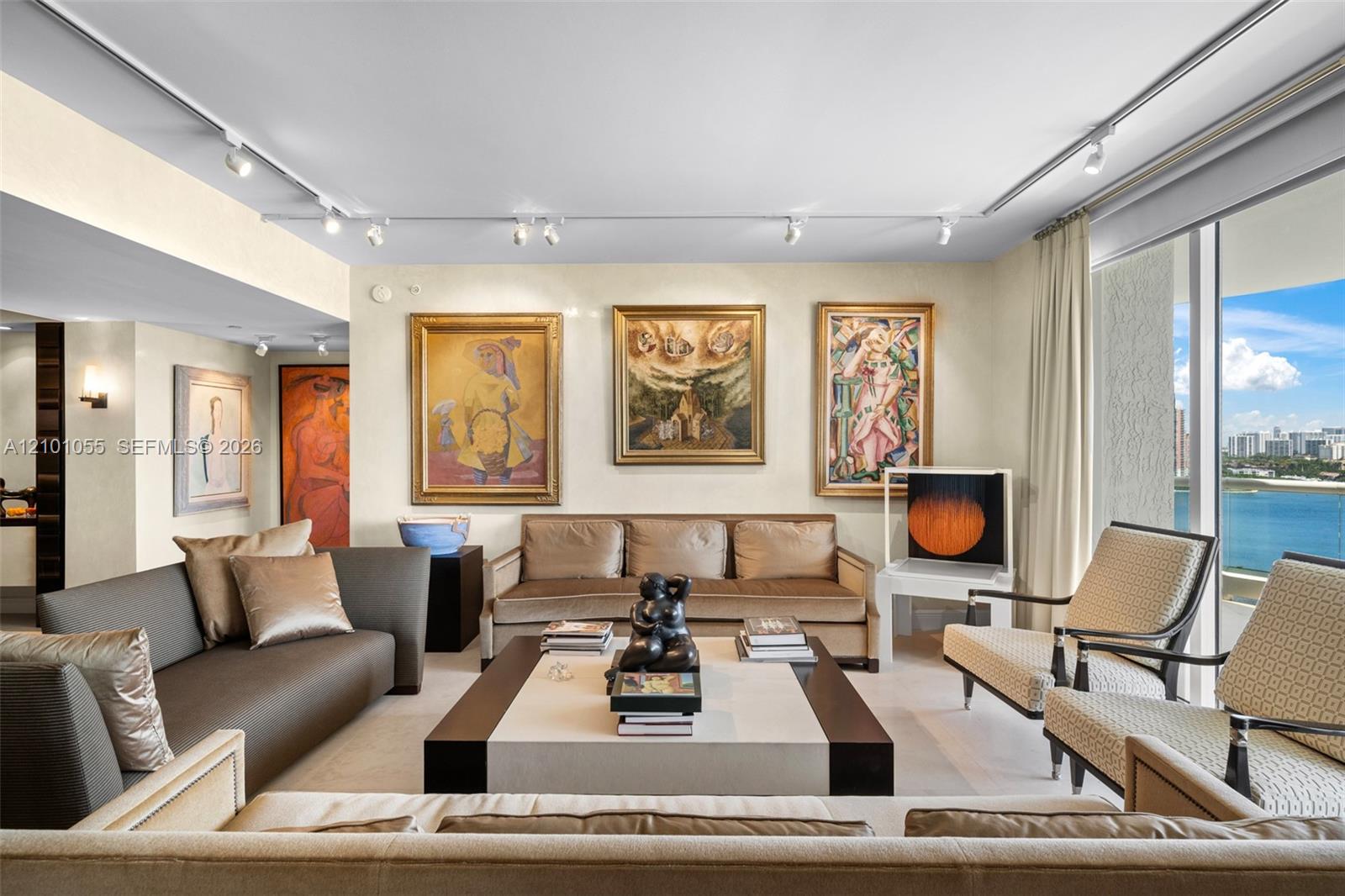 See details 1703 4 / 4 3224 sq. ft. $ 2026-10-05 0 Photo