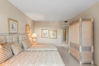 609 2 / 3 2630 sq. ft. $ 2026-10-05 0 Photo