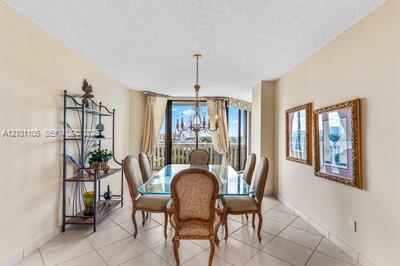 609 2 / 3 2630 sq. ft. $ 2026-10-05 0 Photo