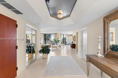 609 2 / 3 2630 sq. ft. $ 2026-10-05 0 Photo