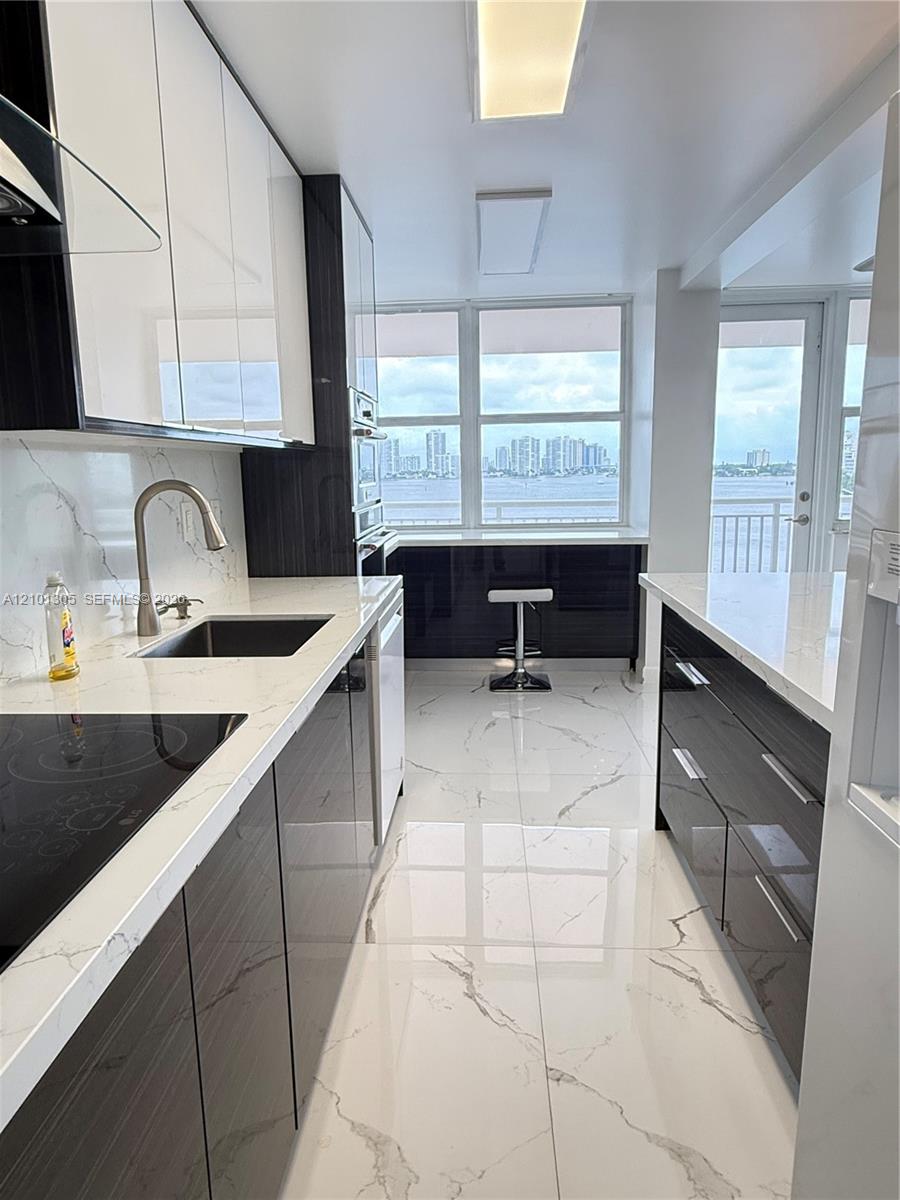 See details 602 2 / 2 1275 sq. ft. $ 2026-10-05 0 Photo