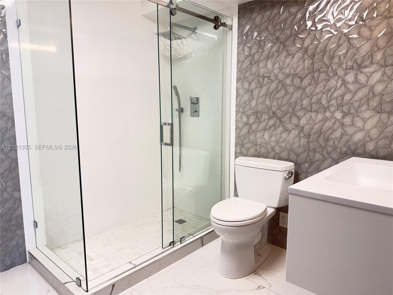 See details 602 2 / 2 1275 sq. ft. $ 2026-10-05 0 Photo