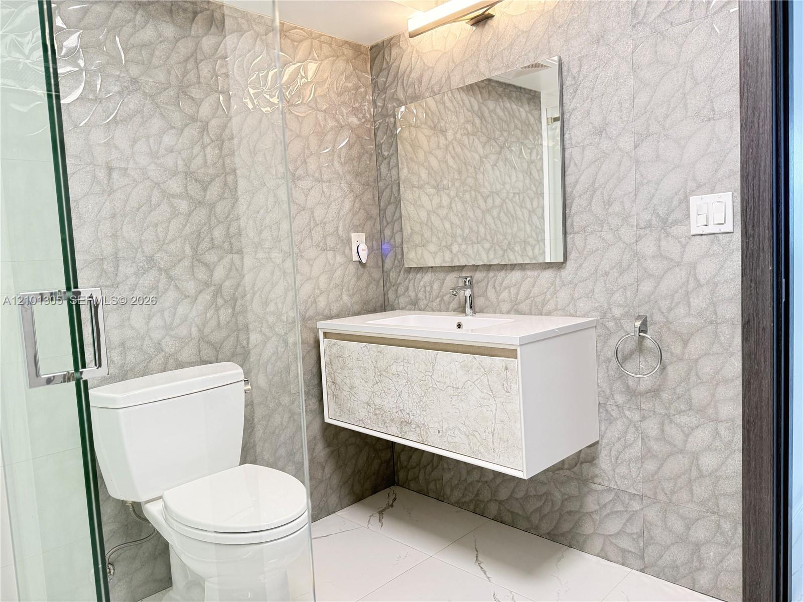 See details 602 2 / 2 1275 sq. ft. $ 2026-10-05 0 Photo