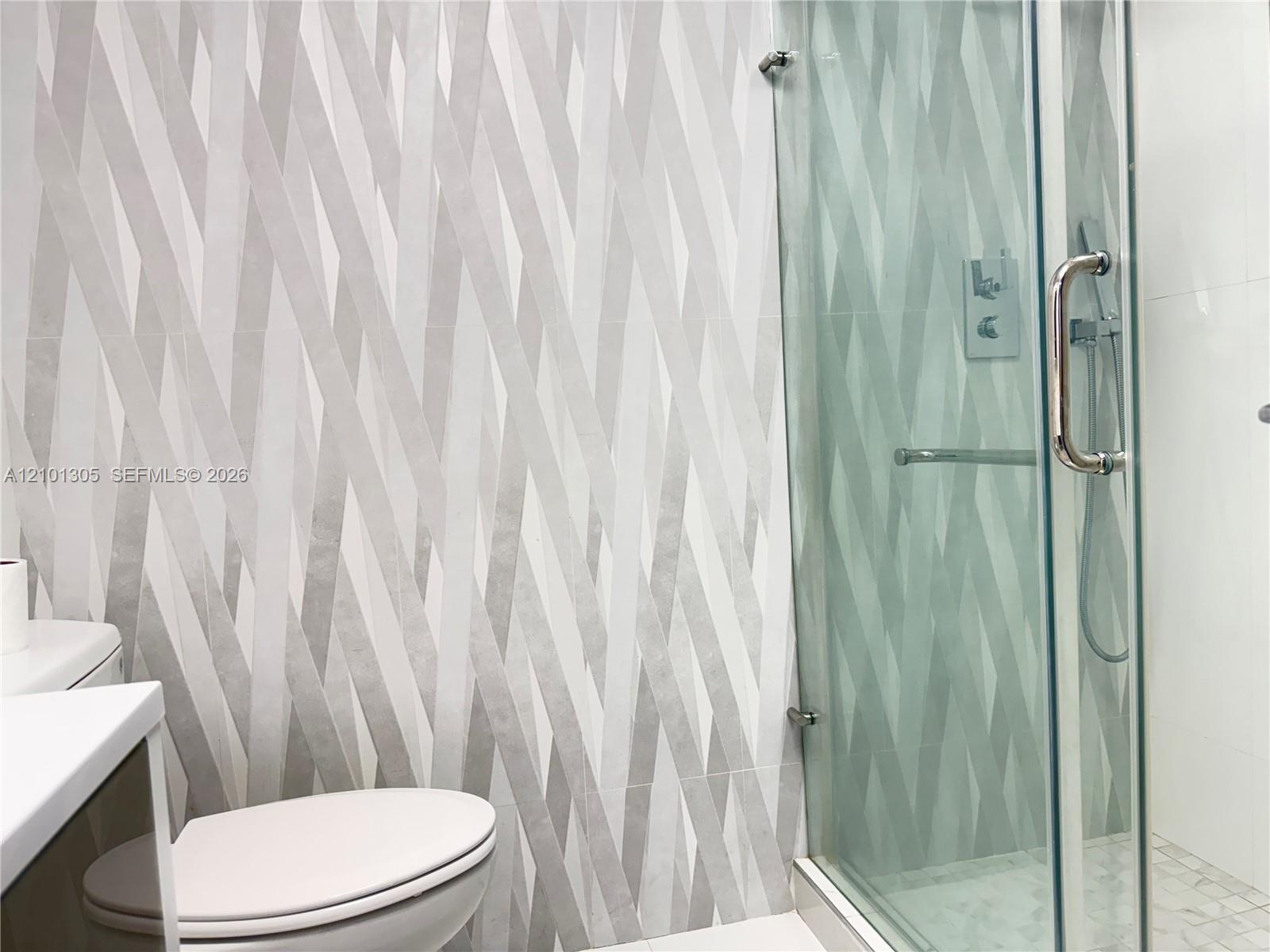 See details 602 2 / 2 1275 sq. ft. $ 2026-10-05 0 Photo