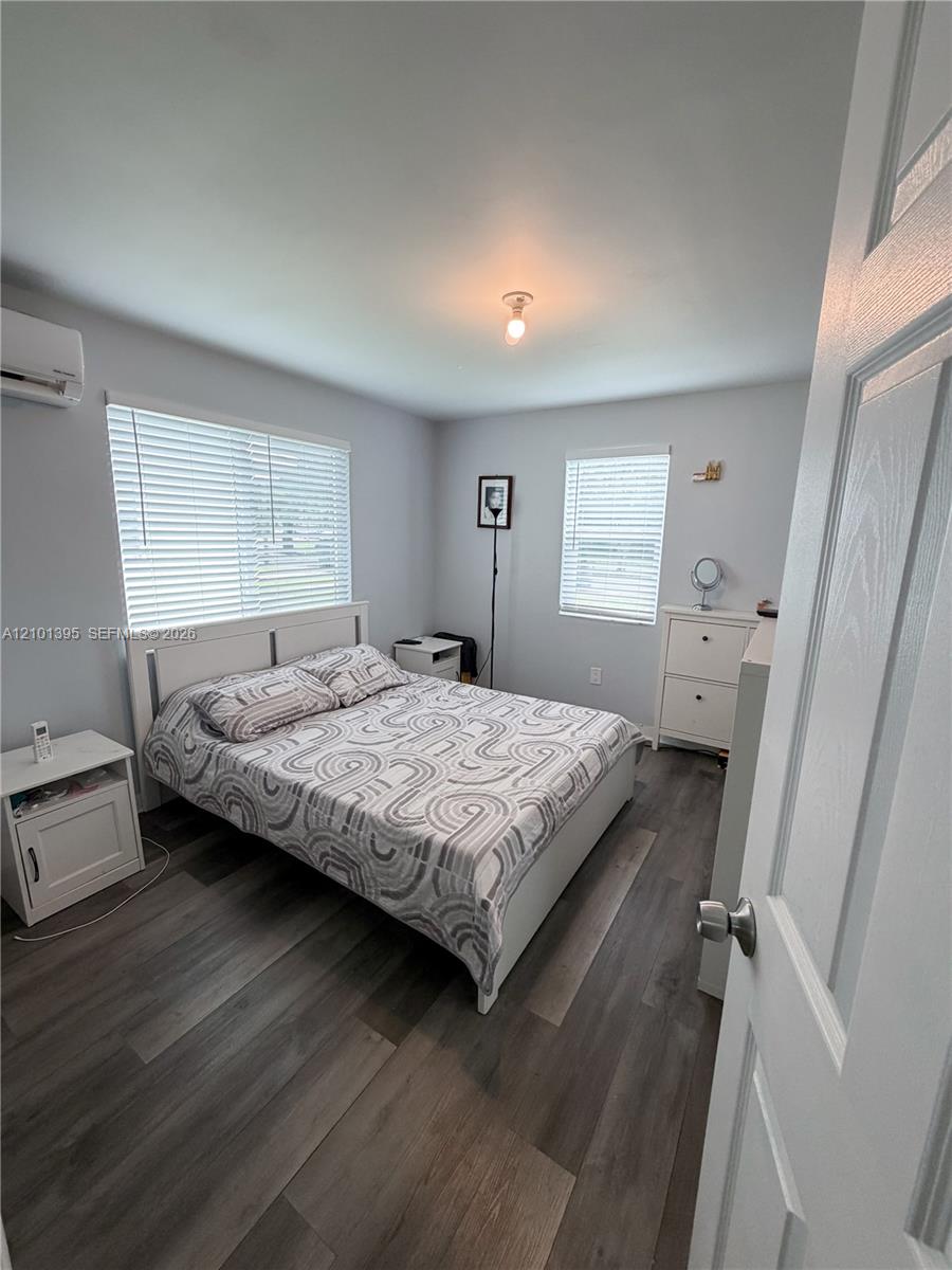   /   sq. ft. $ 2026-10-06 0 Photo