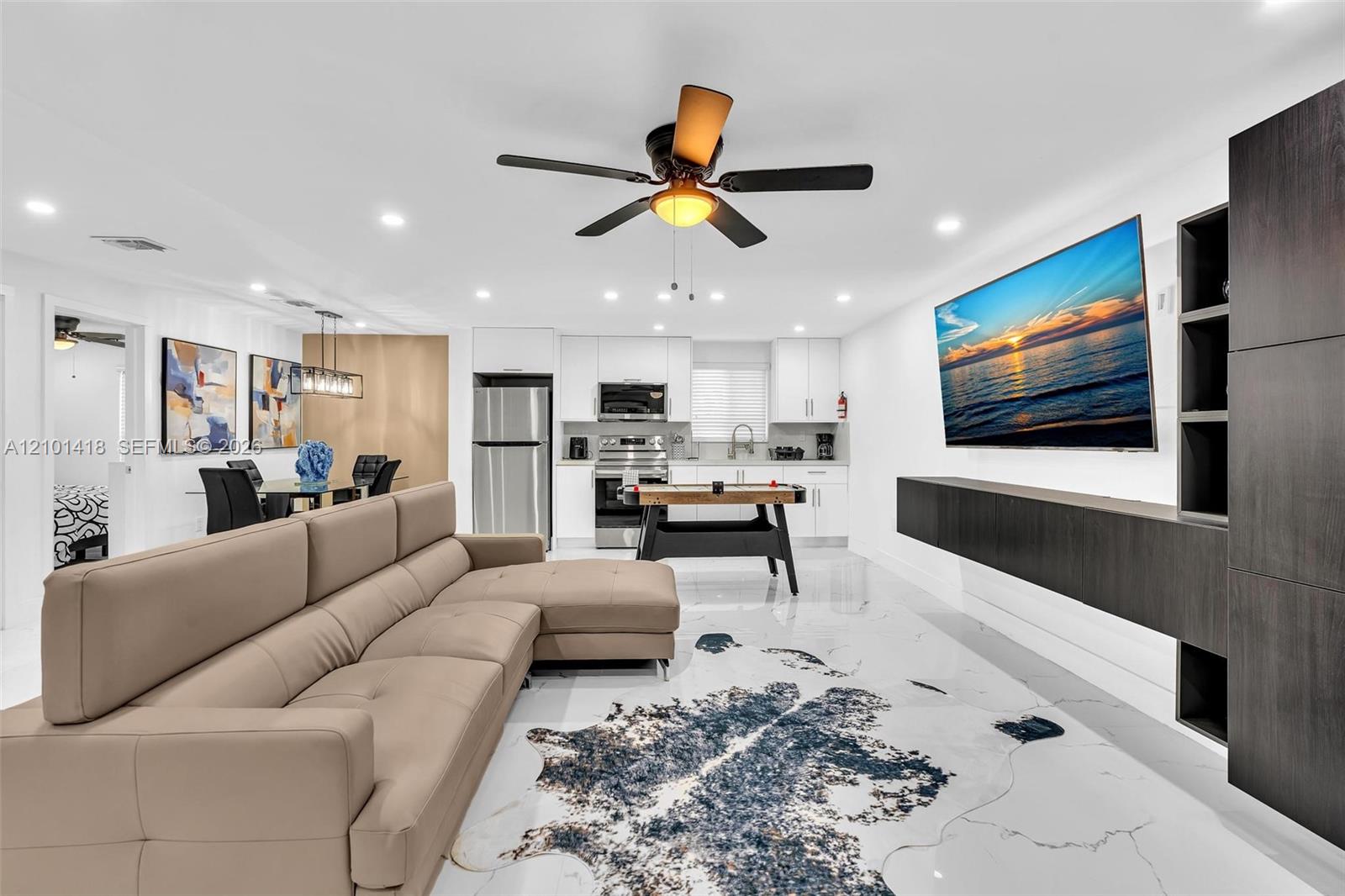 See details / 1600 sq. ft. $ 2026-10-06 0 Photo