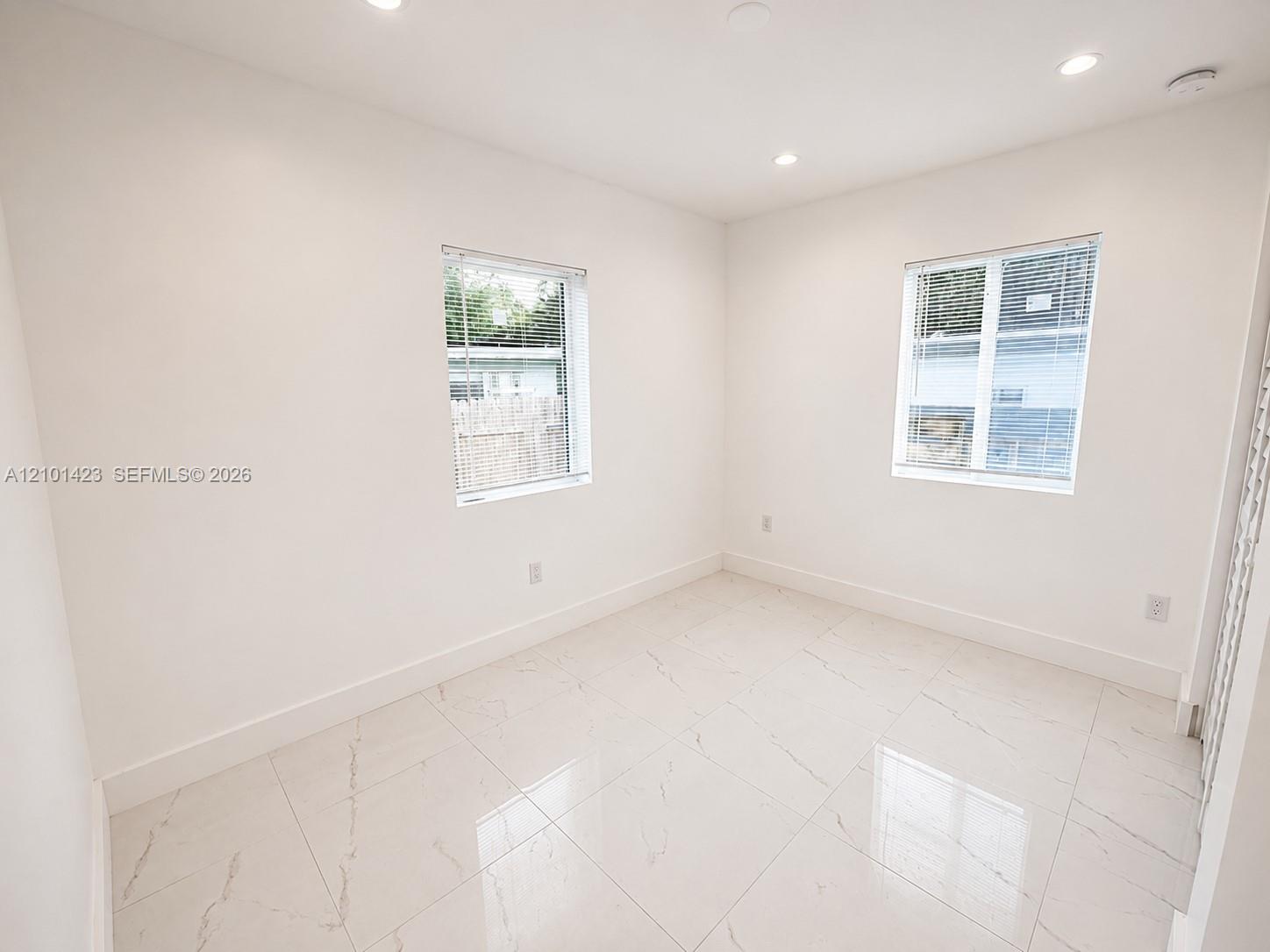  /  1141 sq. ft. $ 2026-10-06 0 Photo