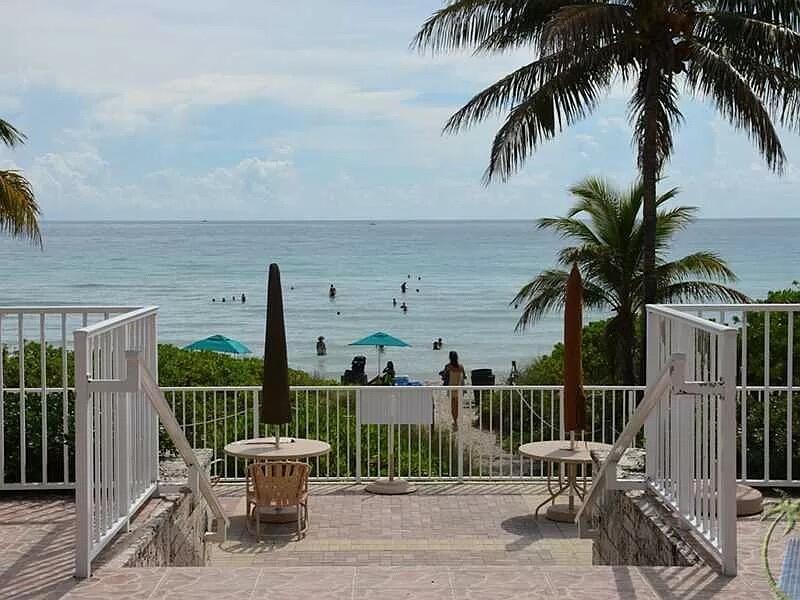 See details 4H 0 / 1 545 sq. ft. $ 2026-10-13 0 Photo
