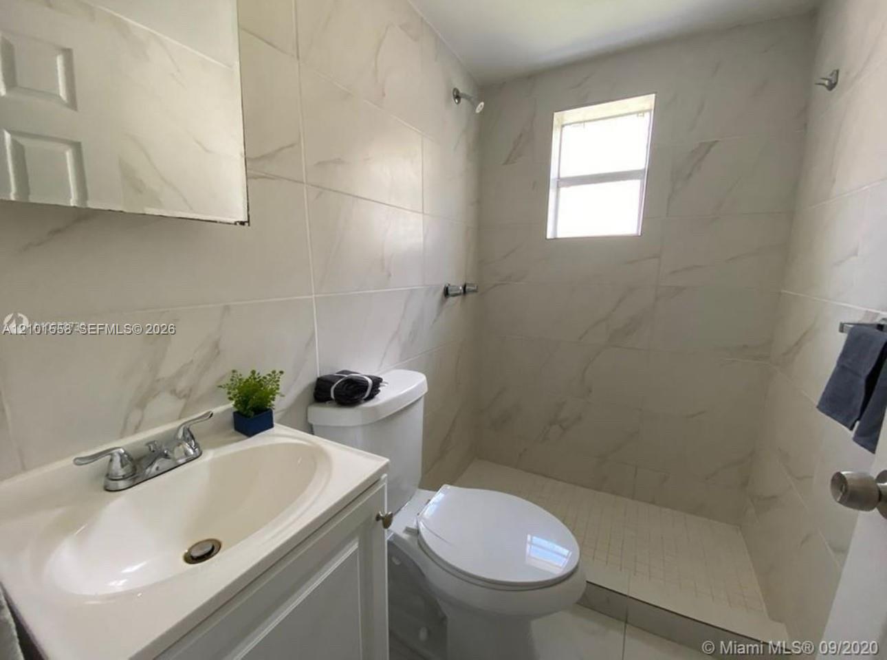   /  2541 sq. ft. $ 2026-10-06 0 foto