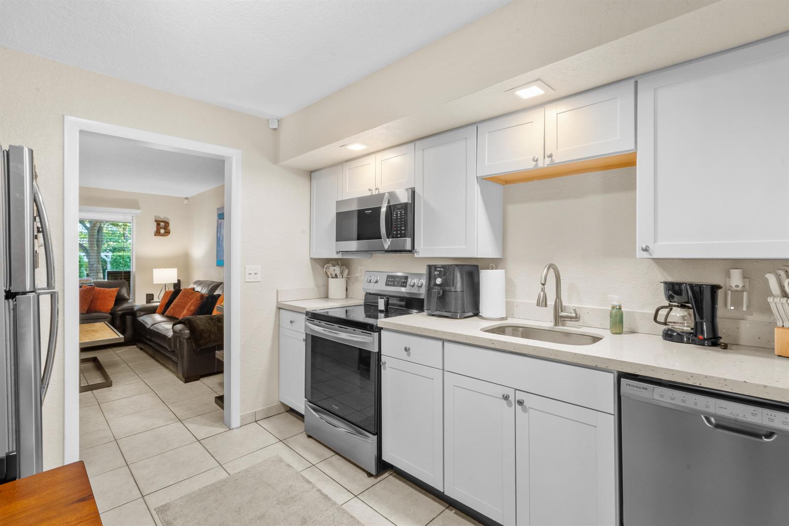 1-2  / 0 1908 sq. ft. $ 2026-10-19 0 Photo