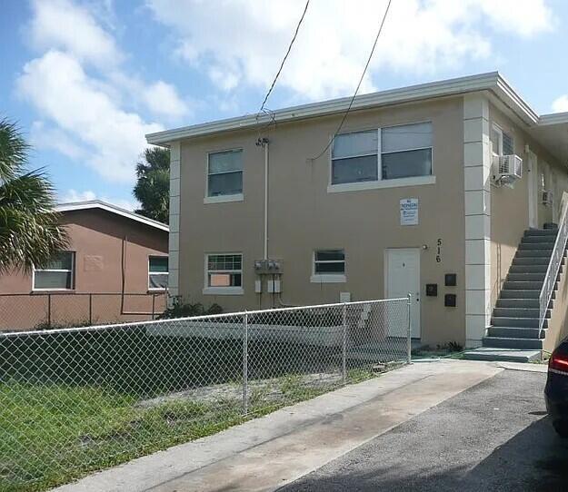 Ver detalles A / 0 2520 sq. ft. $ 2026-10-08 0 foto