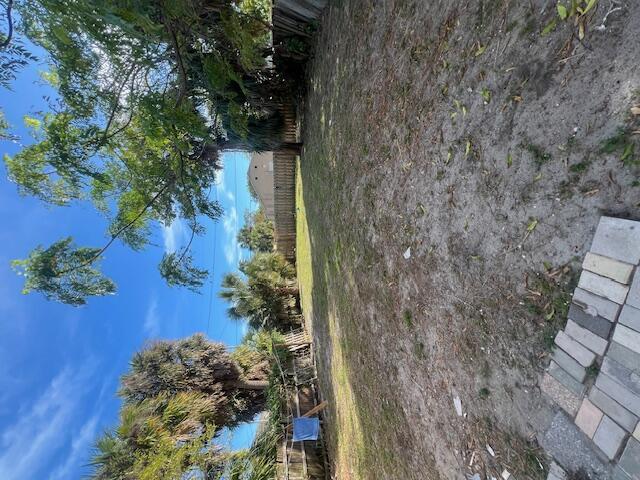 Ver detalles A / 0 2520 sq. ft. $ 2026-10-08 0 foto