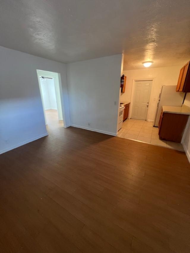 Ver detalles A / 0 2520 sq. ft. $ 2026-10-08 0 foto