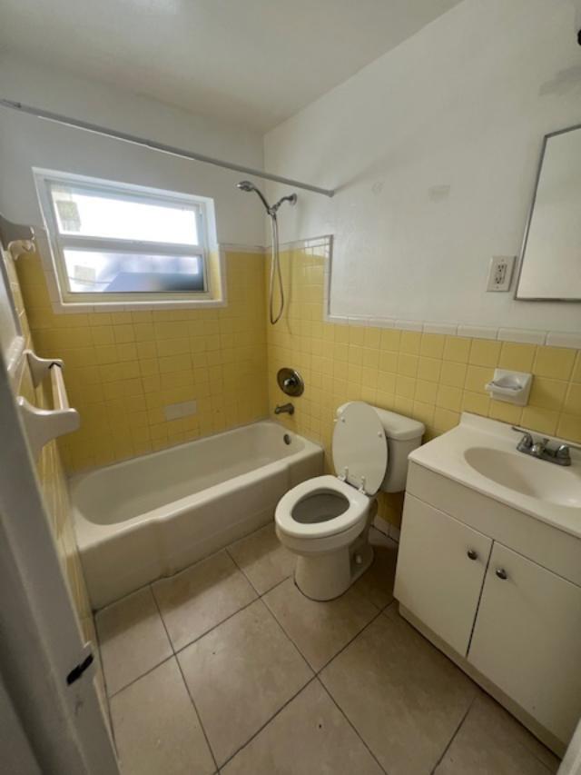 Ver detalles A / 0 2520 sq. ft. $ 2026-10-08 0 foto