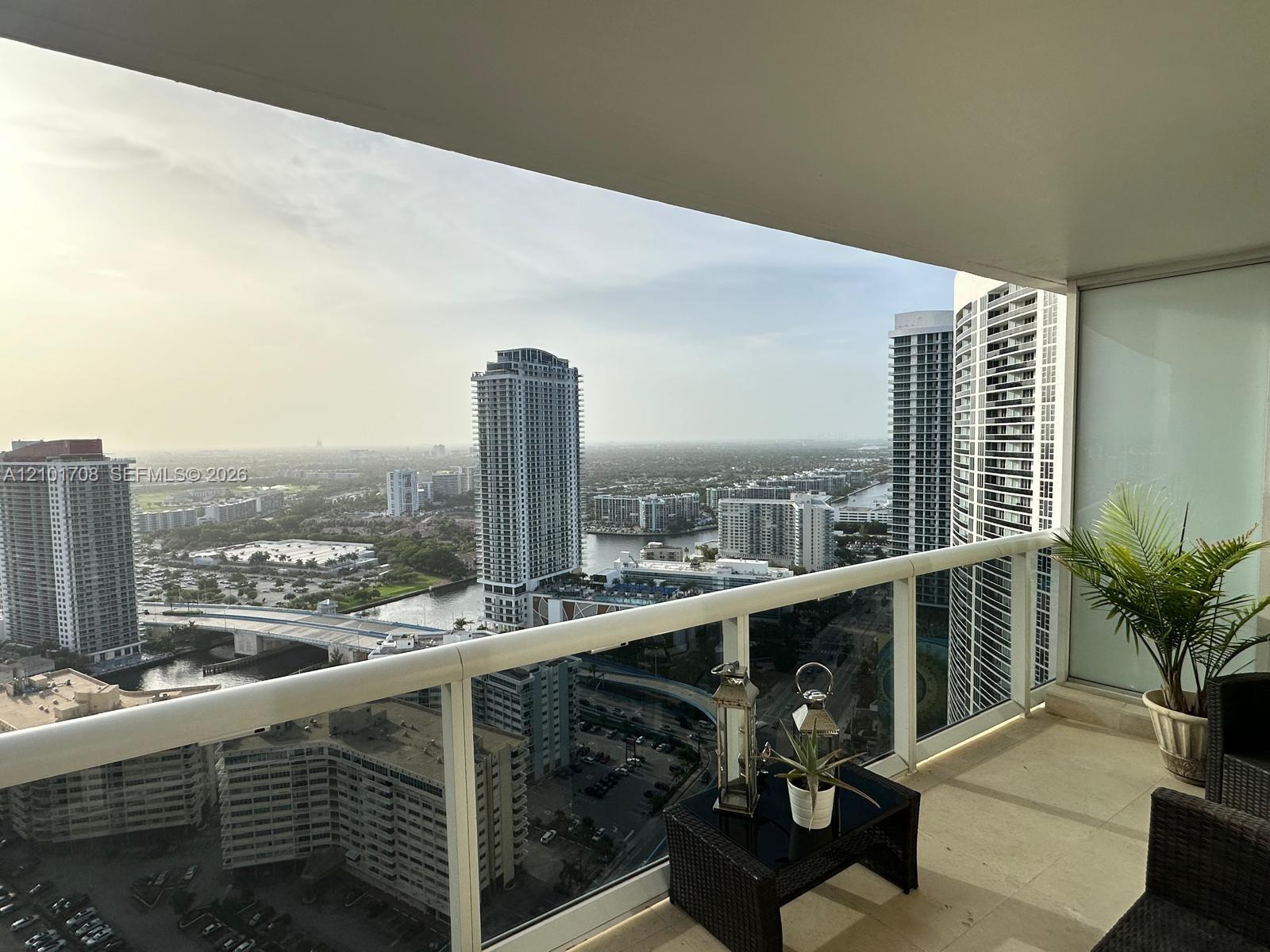 3608 3 / 3 1571 sq. ft. $ 2026-10-06 0 Photo