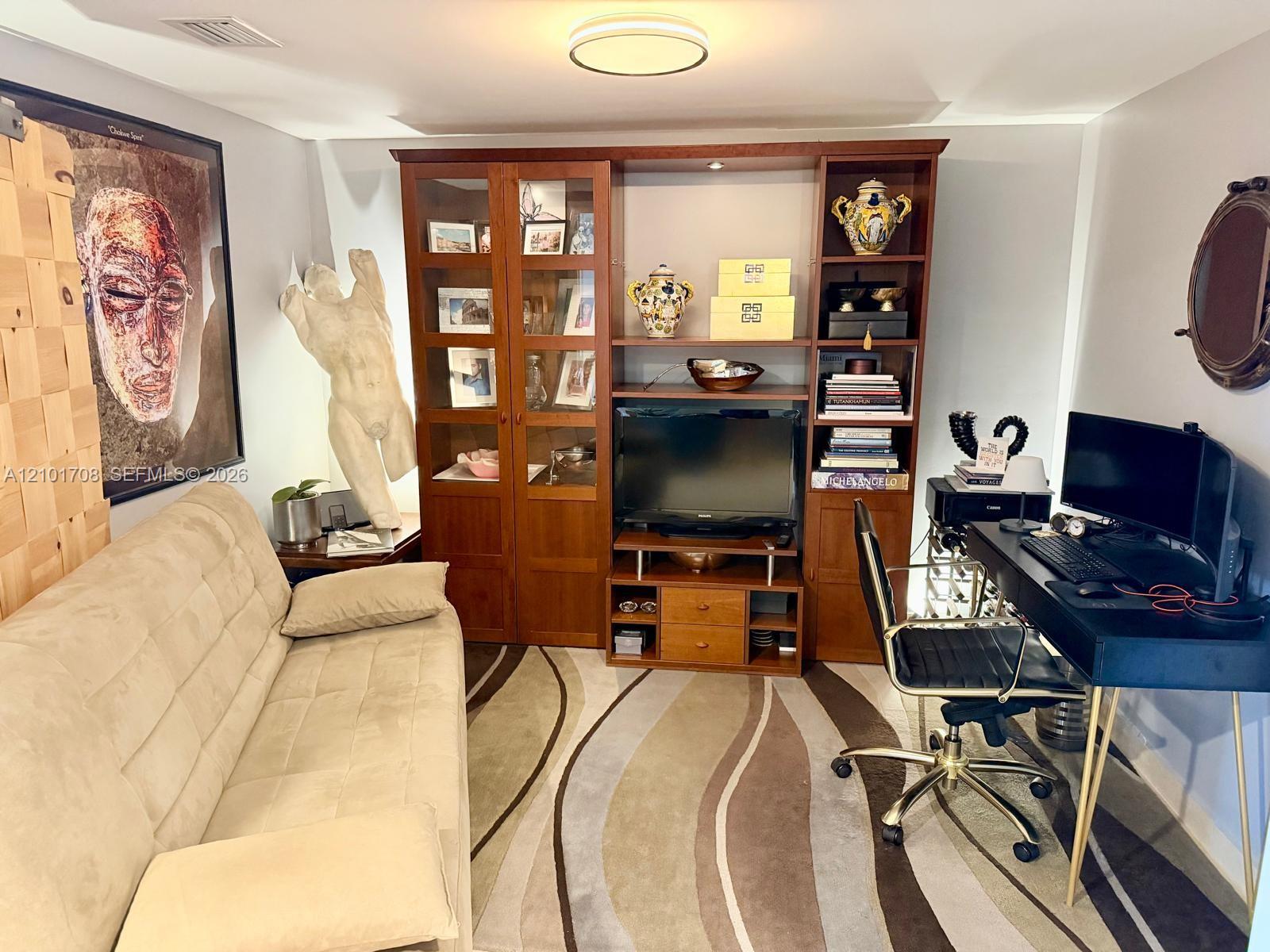 3608 3 / 3 1571 sq. ft. $ 2026-10-06 0 Photo