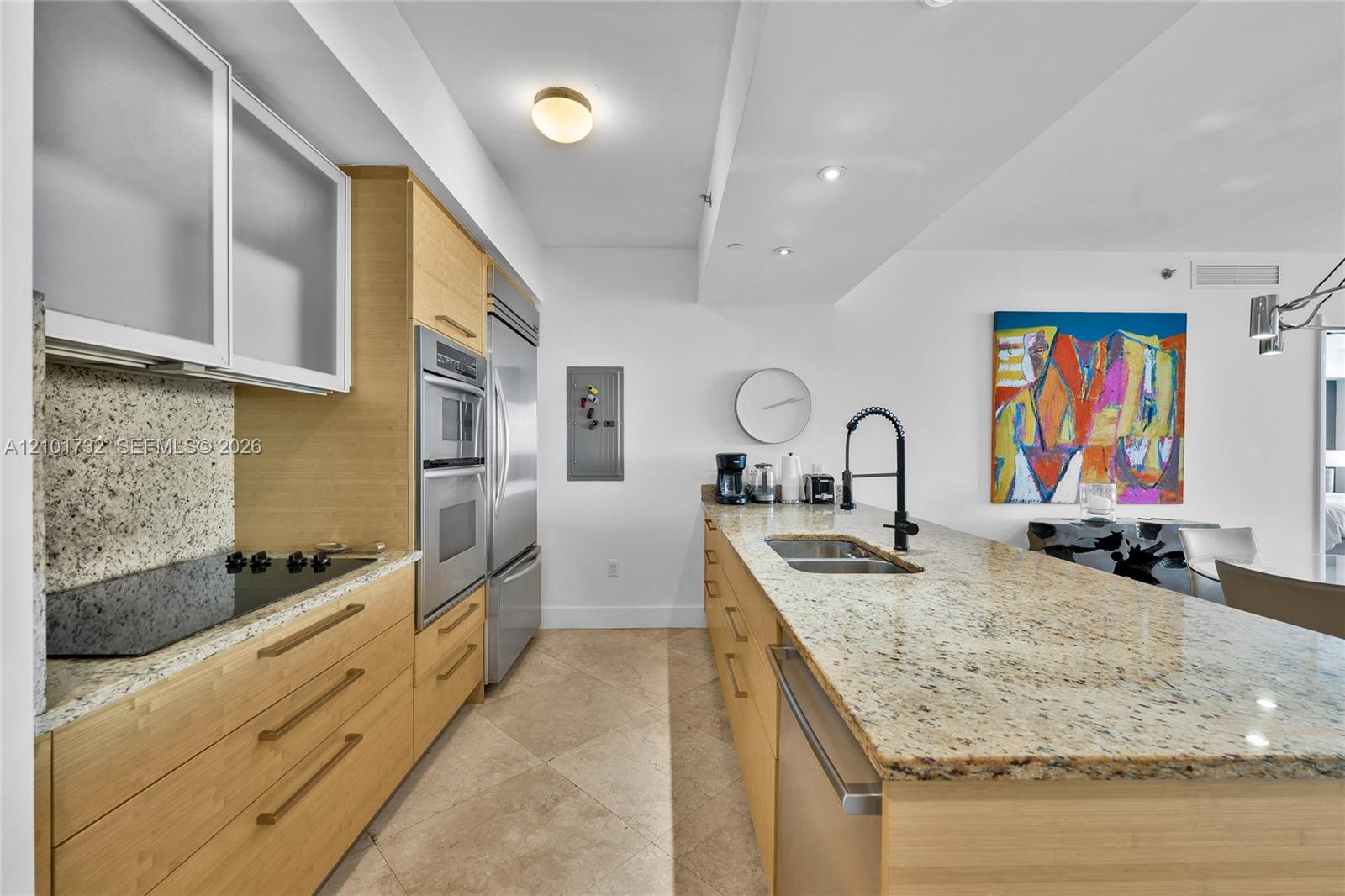5003 3 / 3 1733 sq. ft. $ 2026-10-06 0 Photo