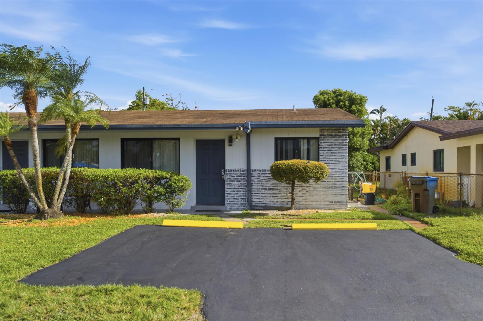 A-B  / 0 1524 sq. ft. $ 2026-10-06 0 Photo