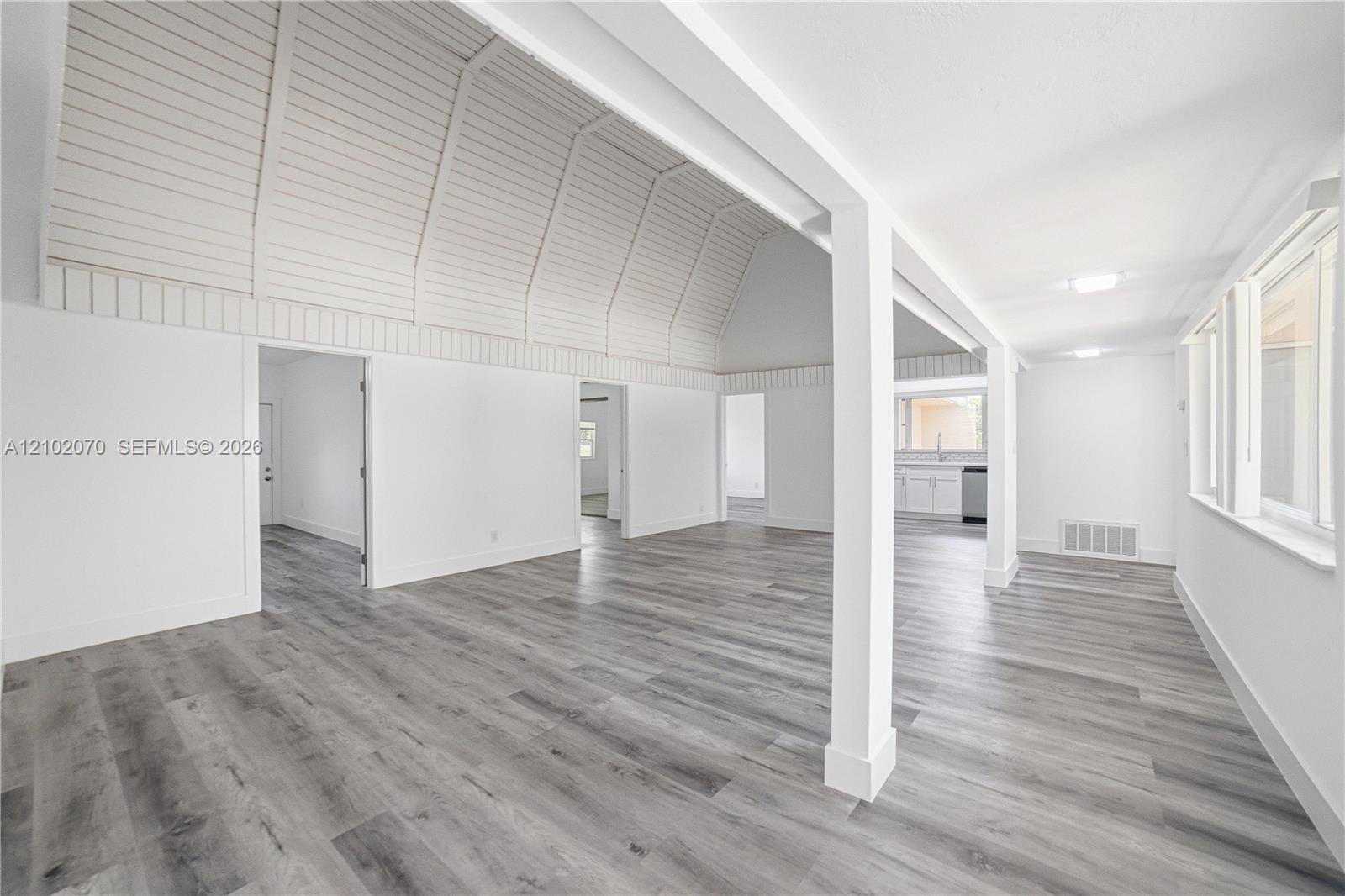 Ver detalles / 2171 sq. ft. $ 2026-10-06 0 foto