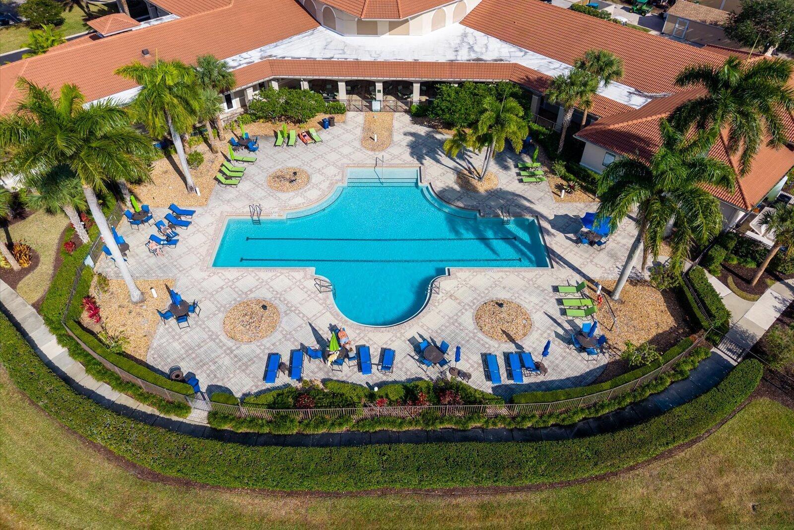 Ver detalles 8824 3 / 2 2086 sq. ft. $ 2026-10-08 0 foto