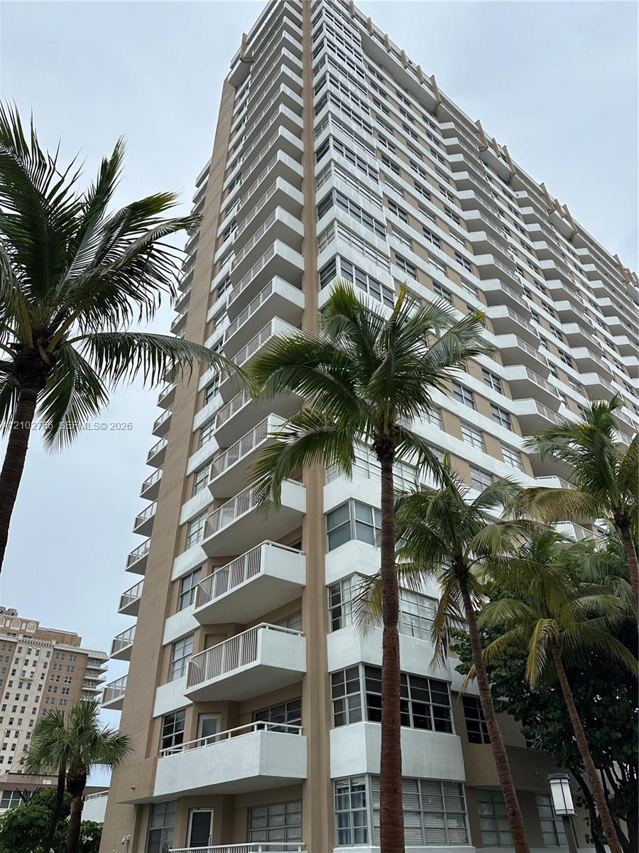 See details 5F 2 / 2 1340 sq. ft. $ 2026-10-07 0 Photo