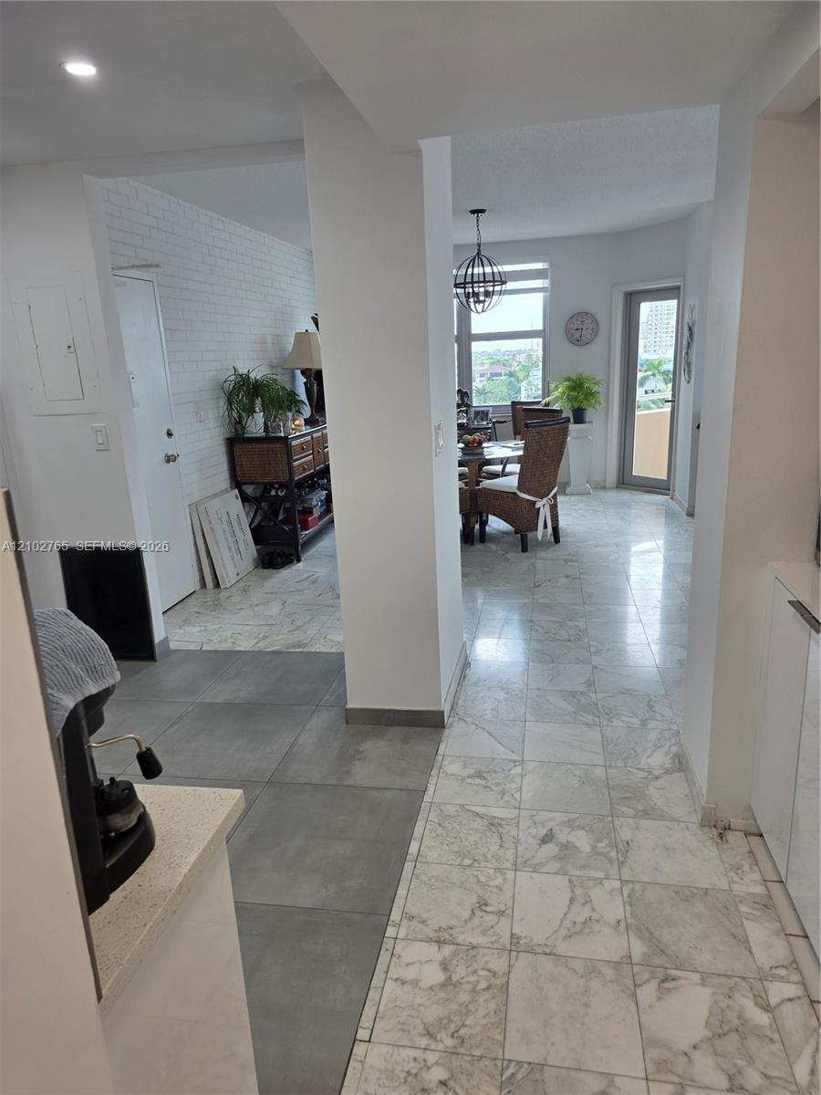 See details 5F 2 / 2 1340 sq. ft. $ 2026-10-07 0 Photo