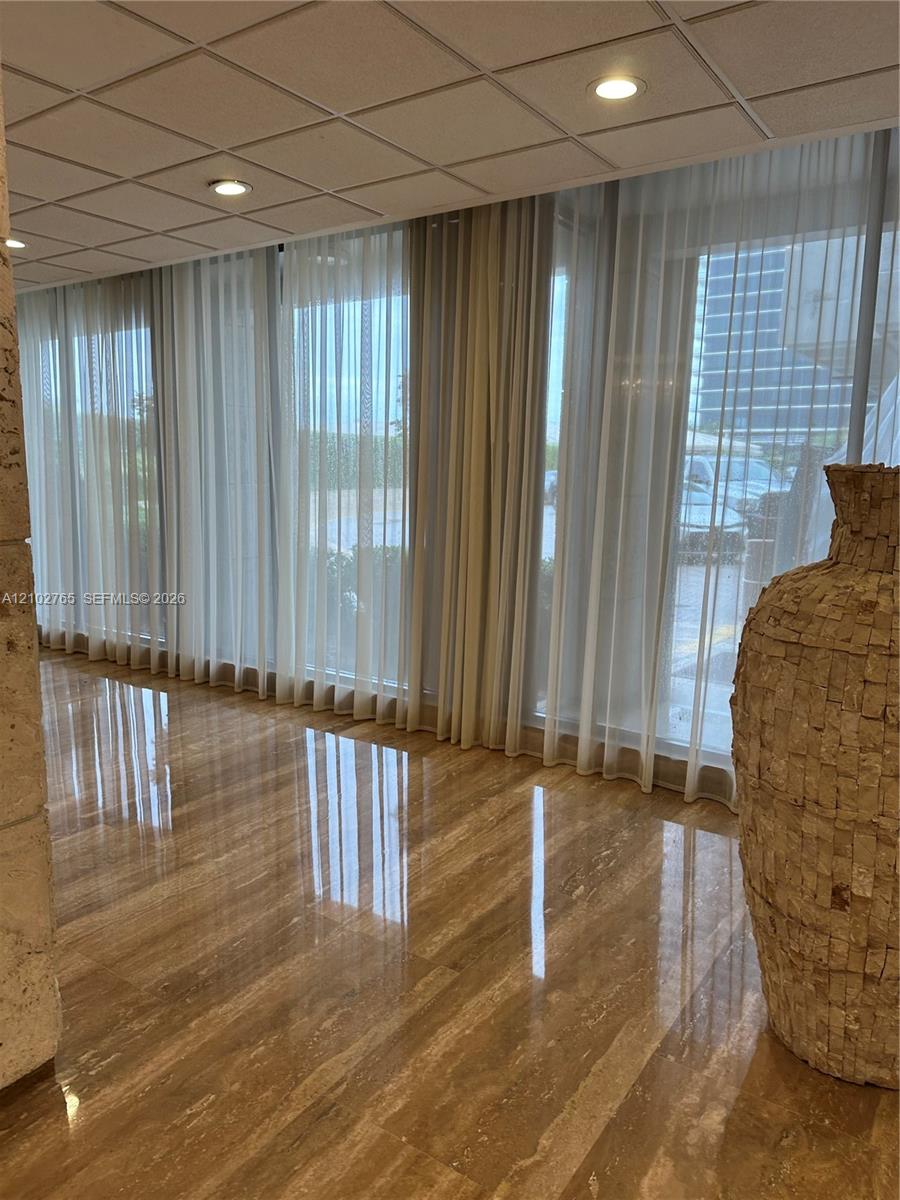 See details 5F 2 / 2 1340 sq. ft. $ 2026-10-07 0 Photo