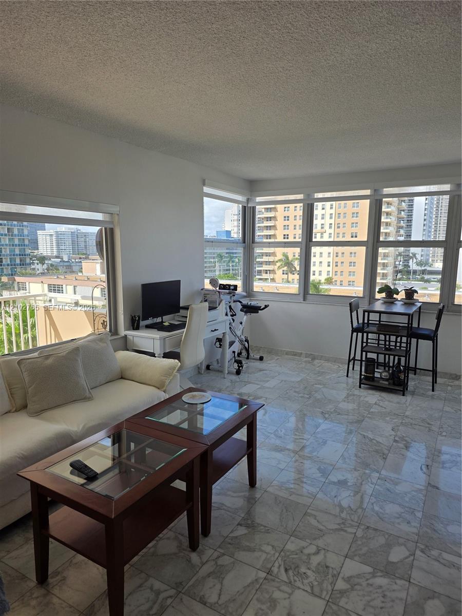 See details 5F 2 / 2 1340 sq. ft. $ 2026-10-07 0 Photo