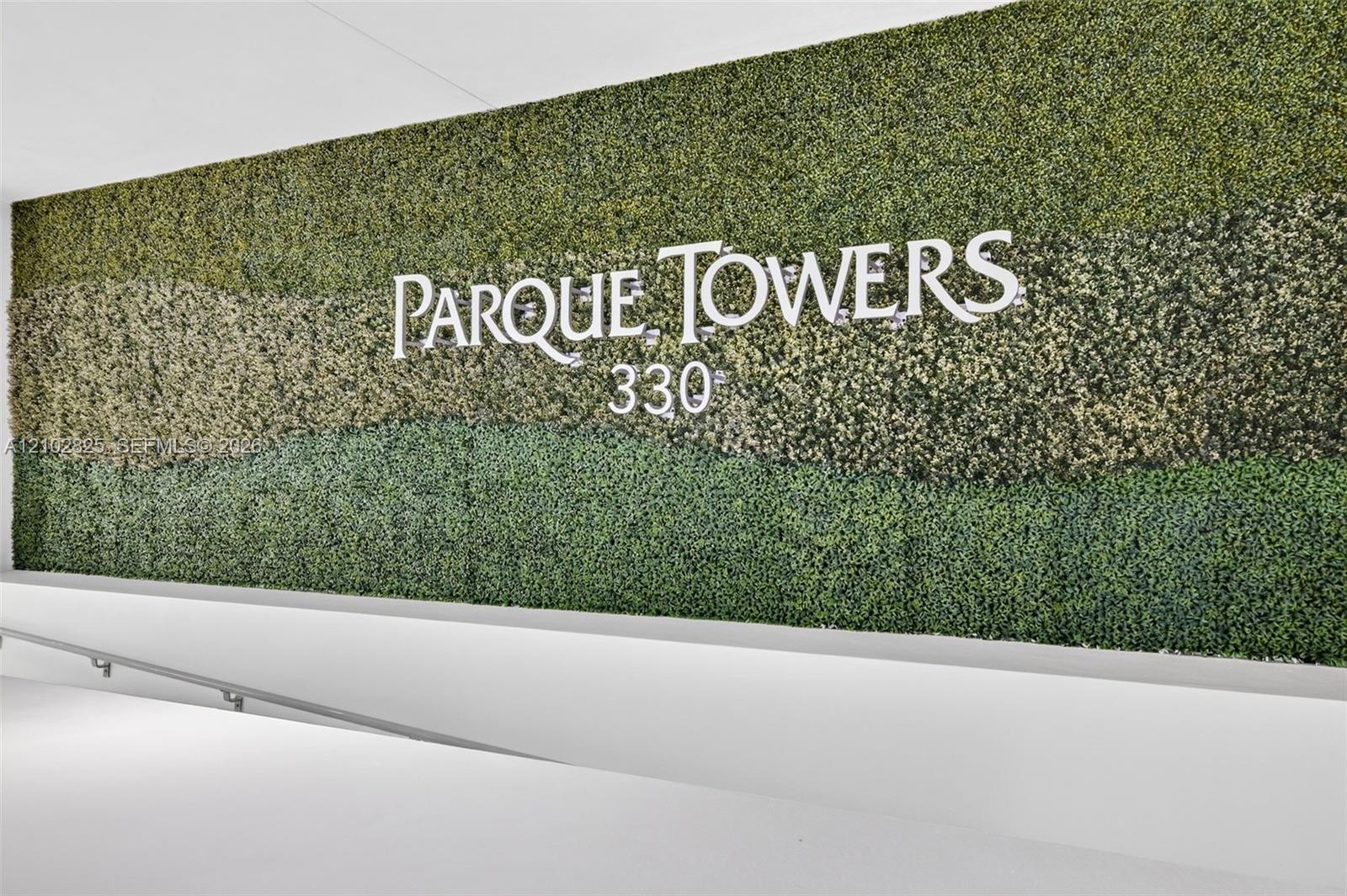 Ver detalles 5-807 3 / 4 1892 sq. ft. $ 2026-10-07 0 foto