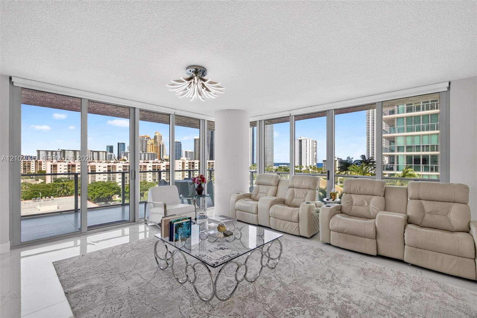 Ver detalles 5-807 3 / 4 1892 sq. ft. $ 2026-10-07 0 foto