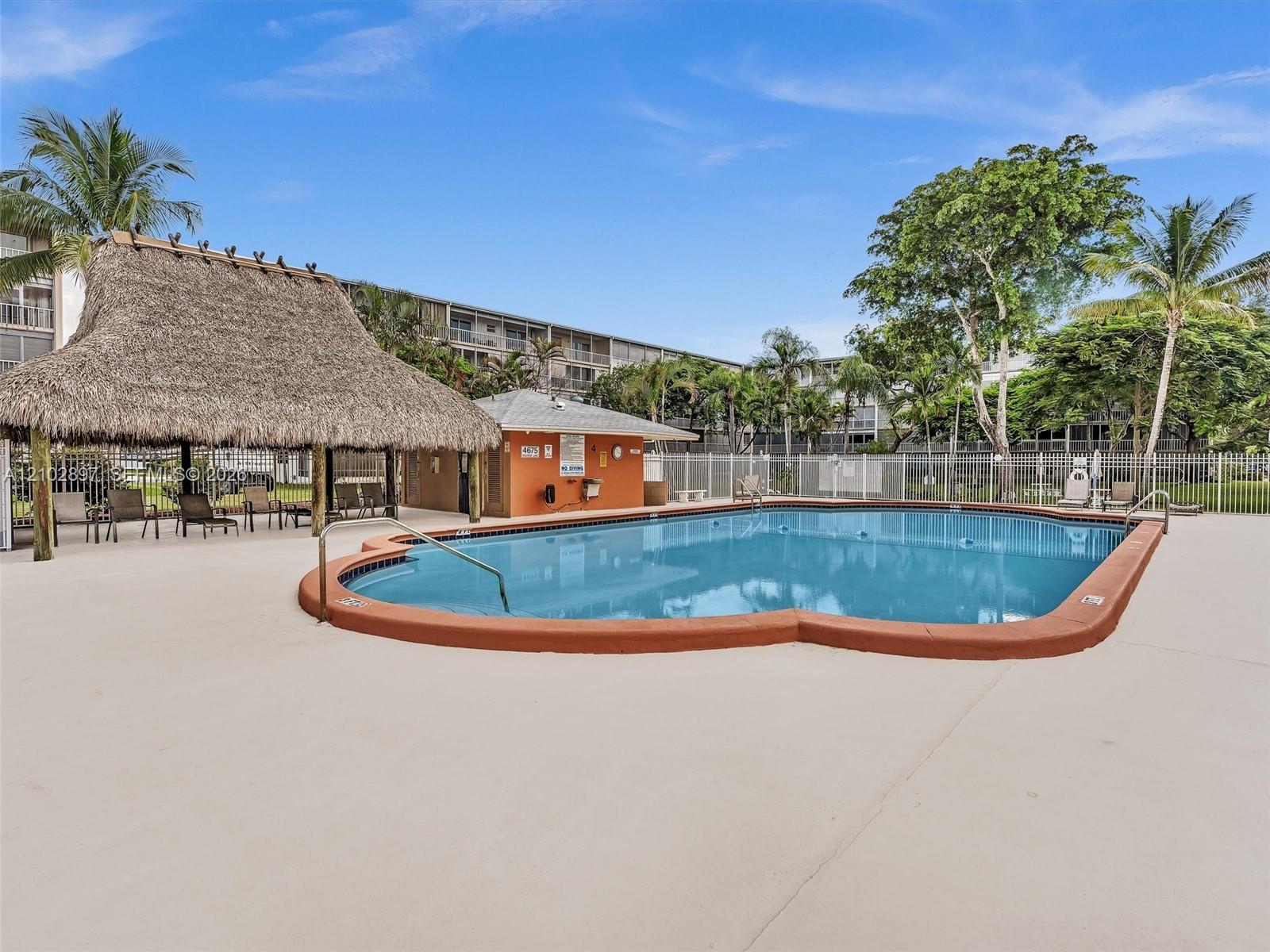 405 1 / 2 775 sq. ft. $ 2026-10-07 0 foto