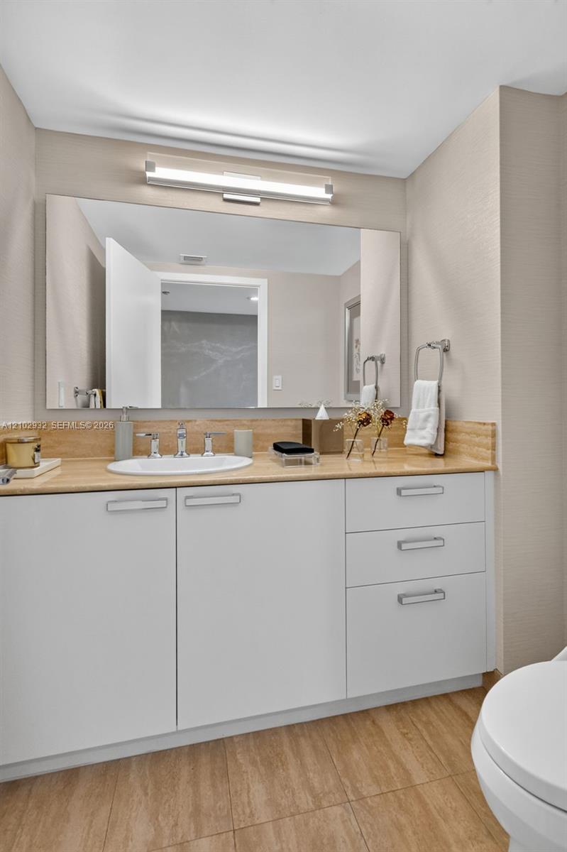 See details 2809 2 / 3 2730 sq. ft. $ 2026-10-07 0 Photo