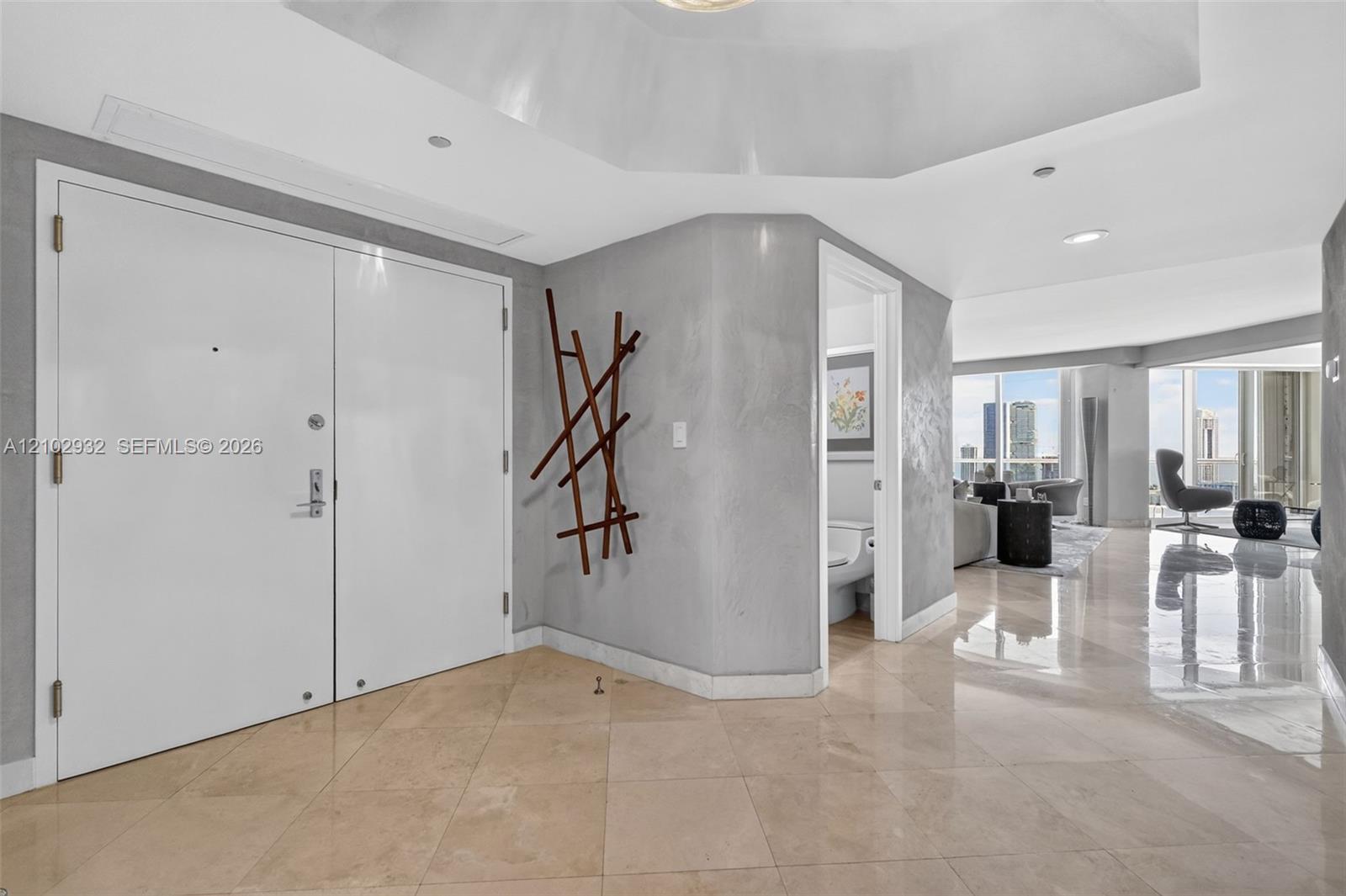 See details 2809 2 / 3 2730 sq. ft. $ 2026-10-07 0 Photo