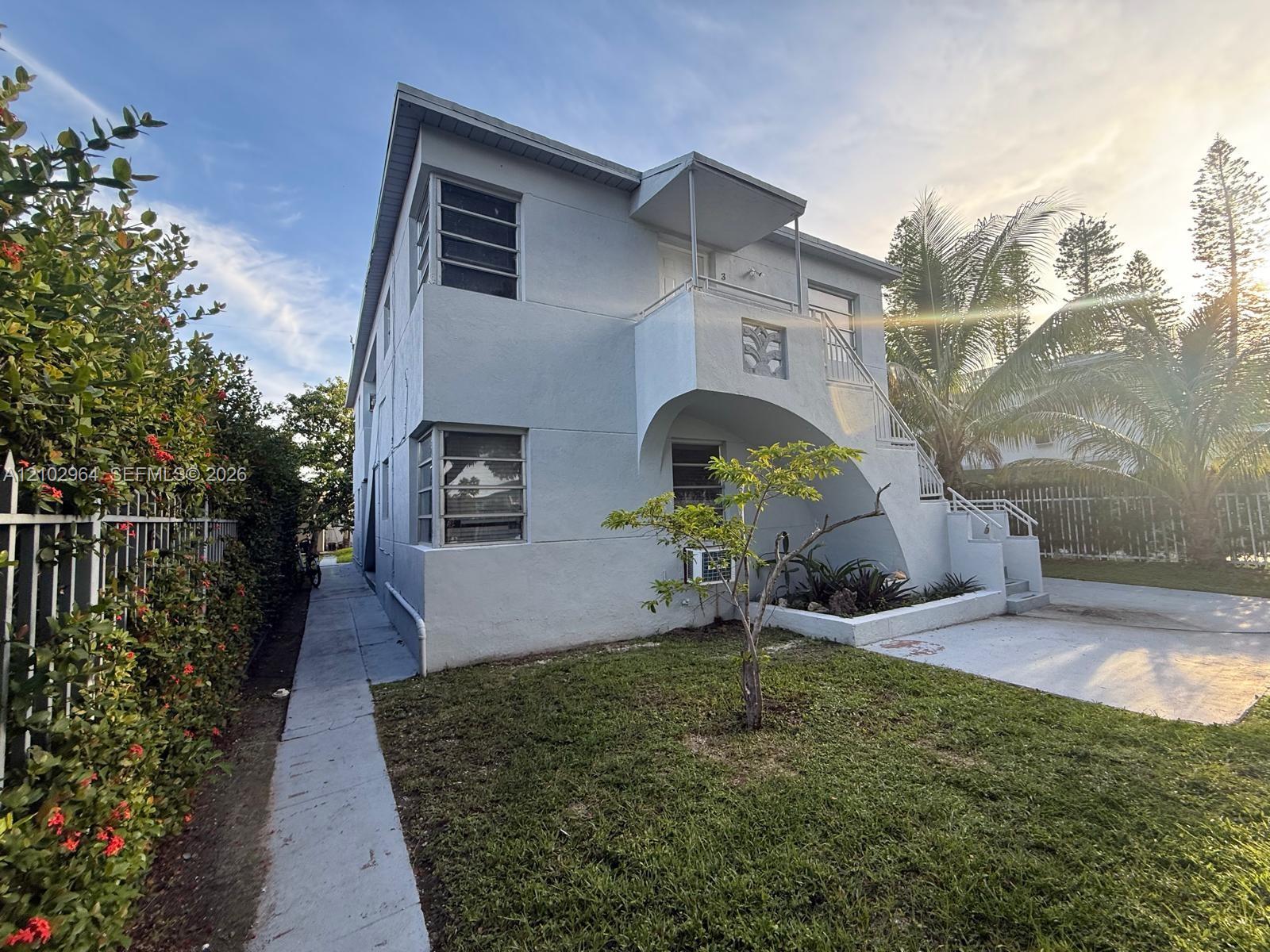   /  2792 sq. ft. $ 2026-10-08 0 foto