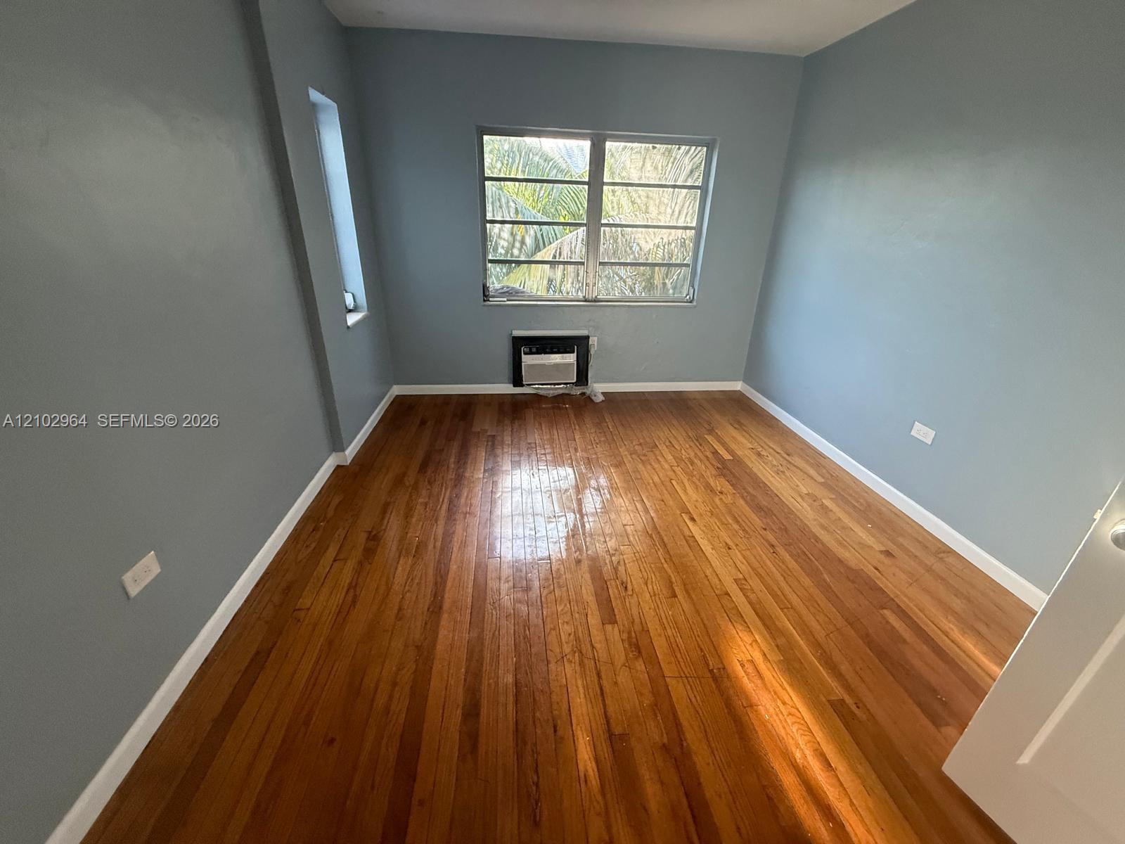   /  2792 sq. ft. $ 2026-10-08 0 foto