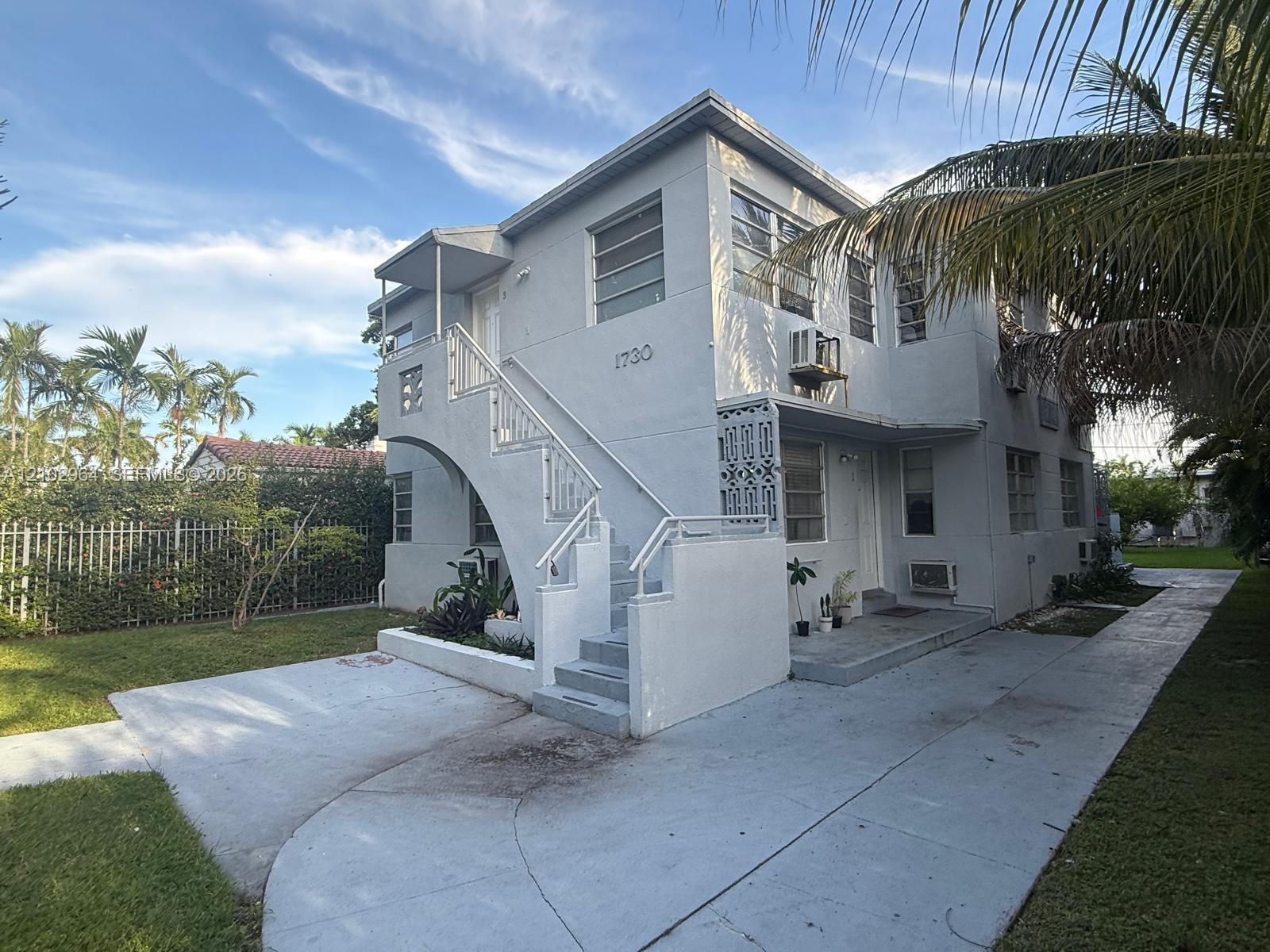   /  2792 sq. ft. $ 2026-10-08 0 foto