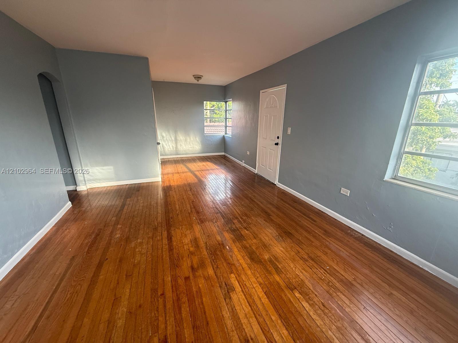   /  2792 sq. ft. $ 2026-10-08 0 foto