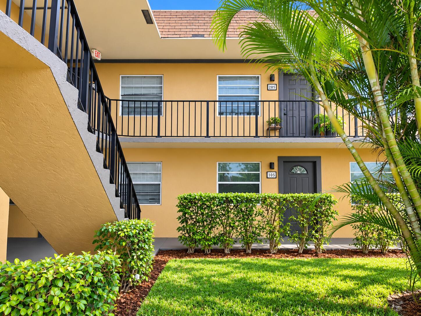   / 0 21516 sq. ft. $ 2026-10-09 0 foto