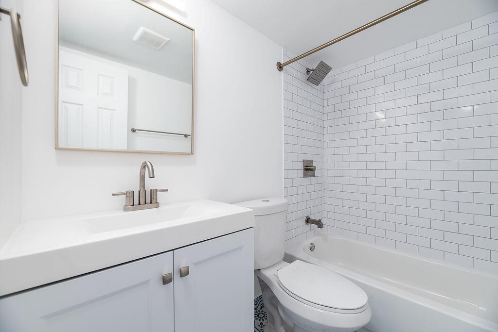   / 0 21516 sq. ft. $ 2026-10-09 0 foto