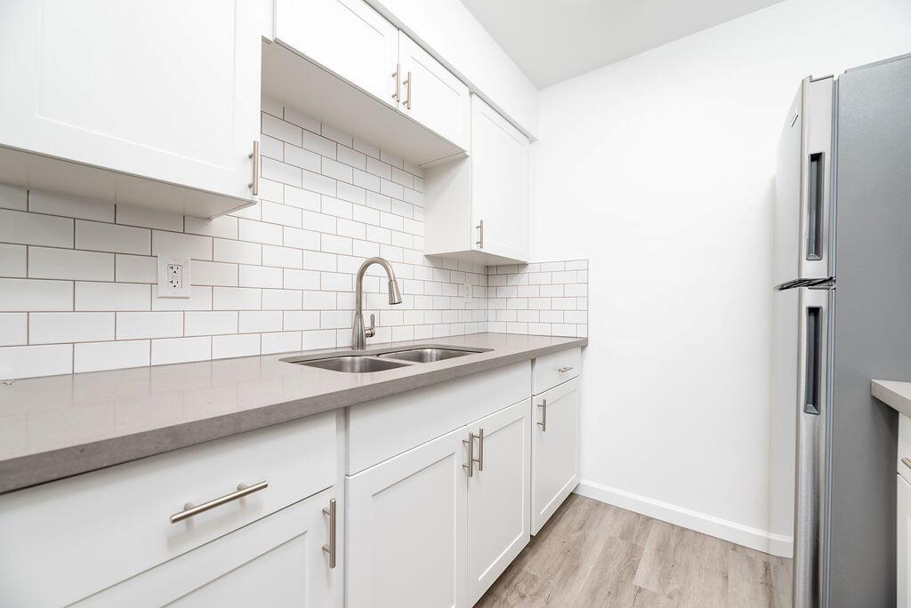  / 0 21516 sq. ft. $ 2026-10-09 0 foto