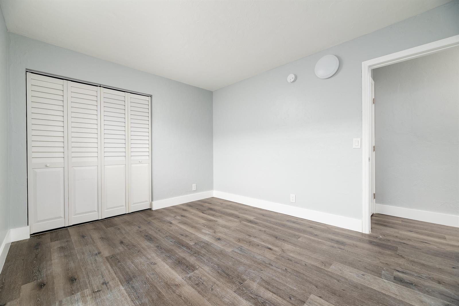  / 0 21516 sq. ft. $ 2026-10-09 0 foto