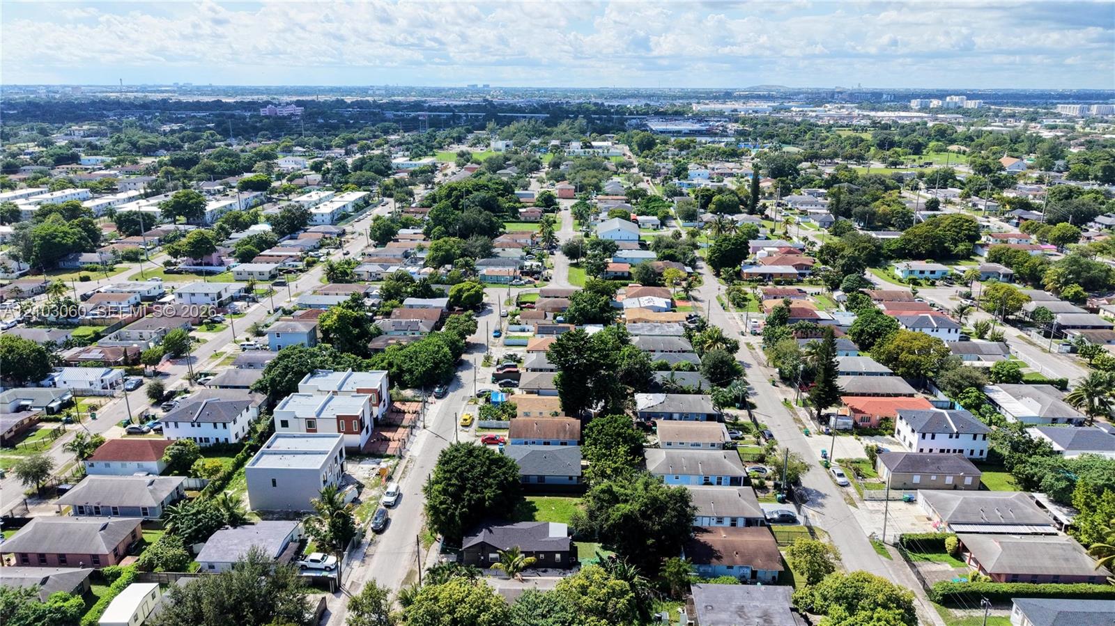   /   sq. ft. $ 2026-10-21 0 foto